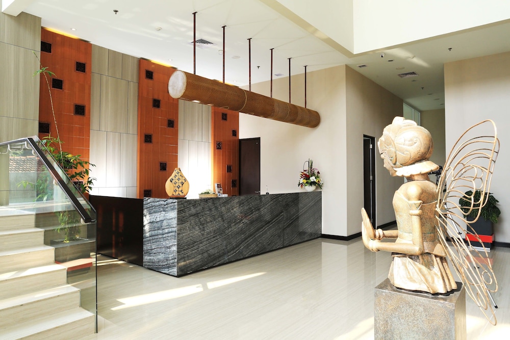 CIPTA HOTEL PANCORAN 3/50