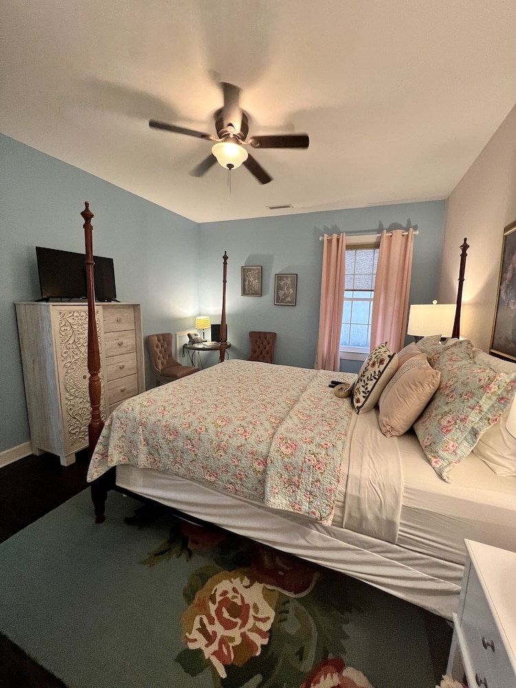 Barksdale House Inn 28/59