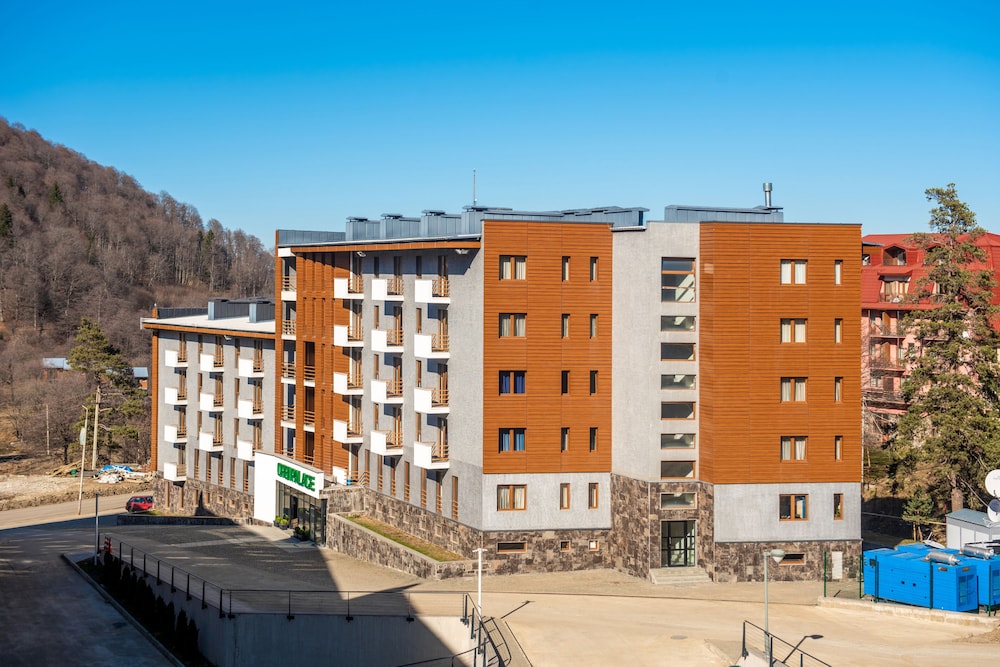 Orbi Palace Hotel Official in BORJOMI