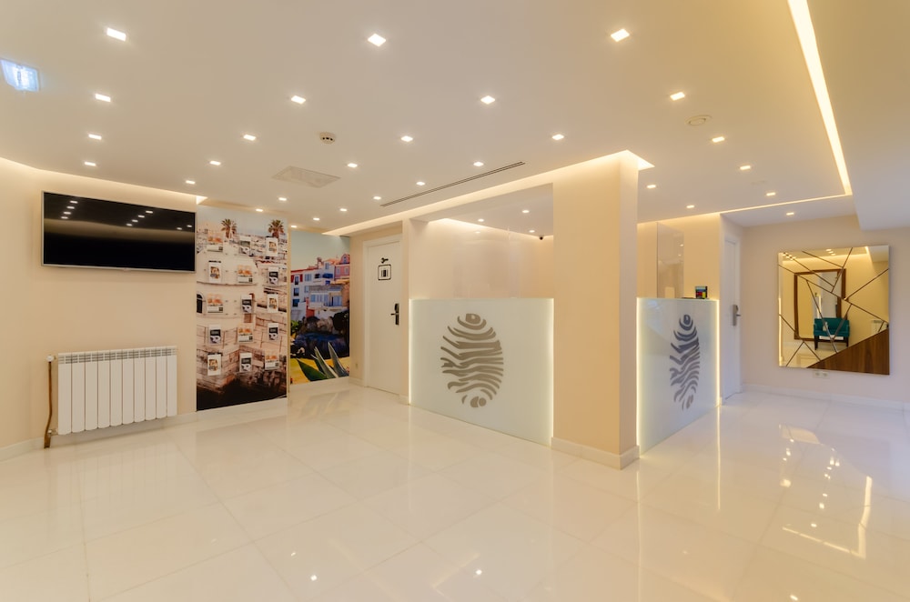 Lido Hotel 12/50