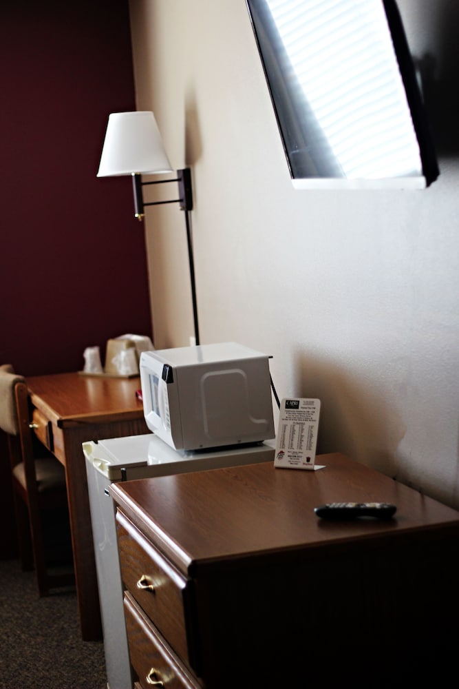 Capri Inn and Suites of Beatrice 23/31