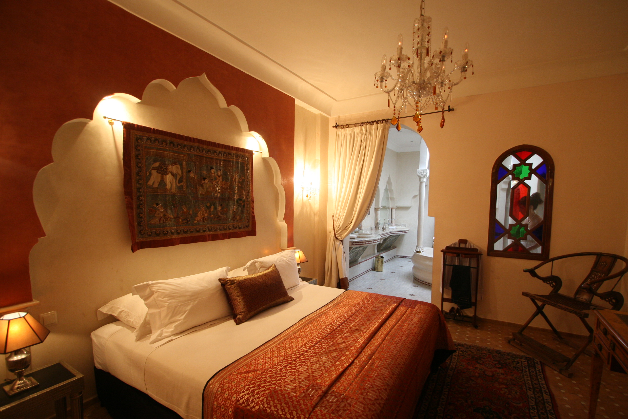 Imperial, Suite