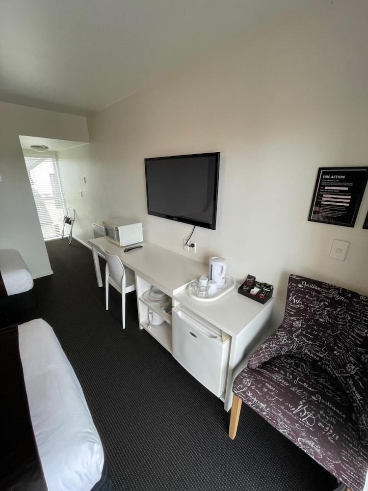 The Riccarton 39/50
