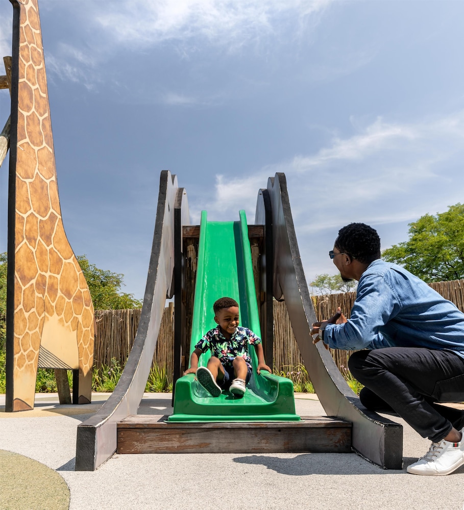 Radisson Blu Mosi-oa-Tunya Livingstone Resort 29/50