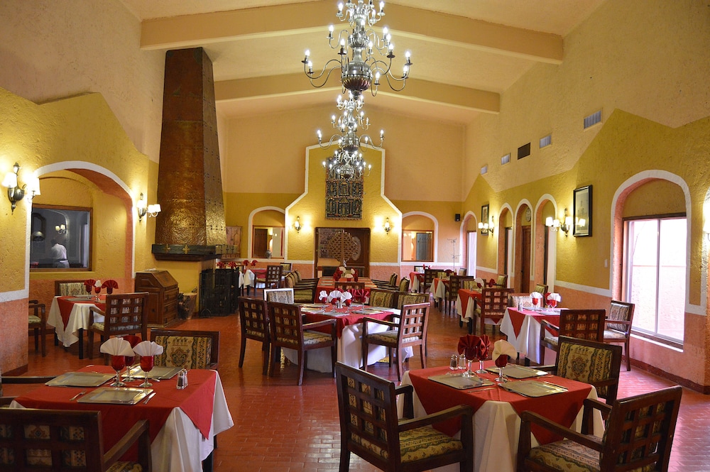 Hotel Villas Arqueologicas Cholula 32/59