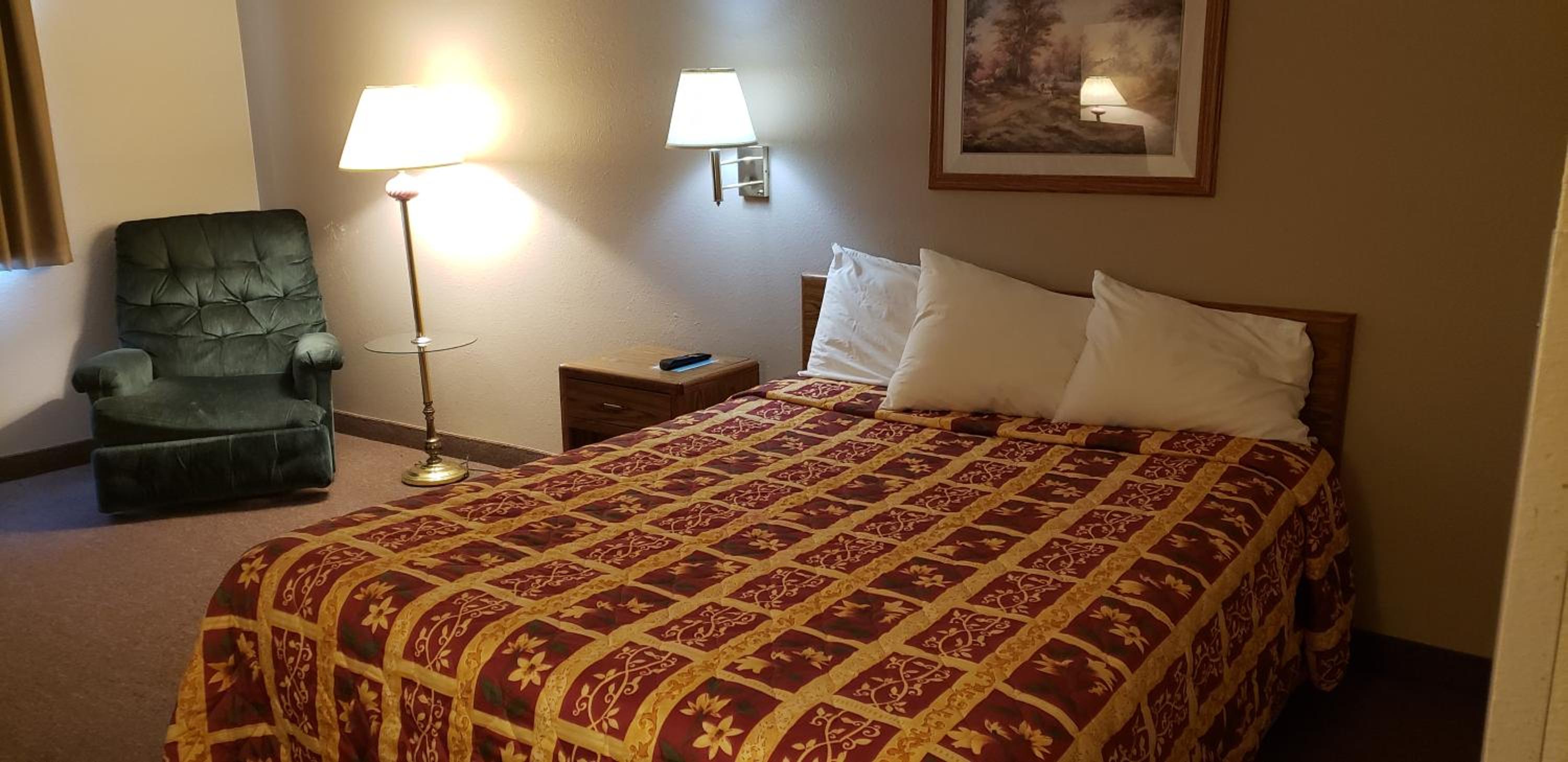 Americas Best Value Inn Burlington 30/62