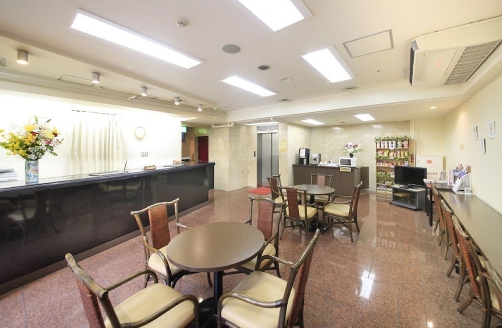 Shinjuku Urban Hotel 47/61