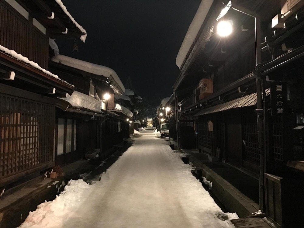 Takayama Ninja House 40/50