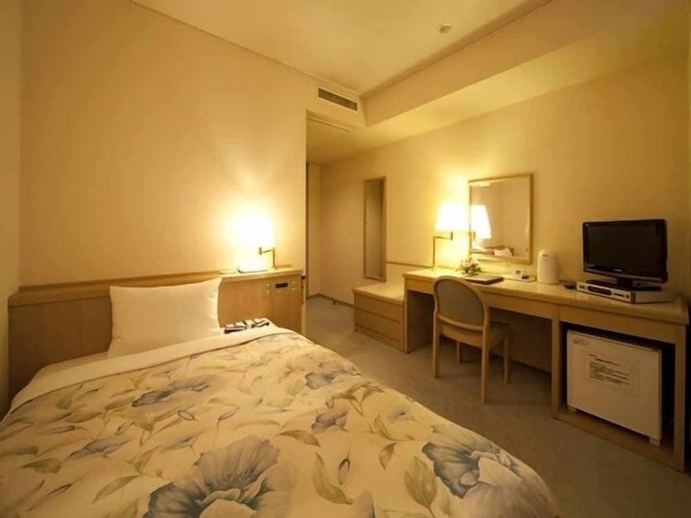 Yokote Central Hotel 8/44