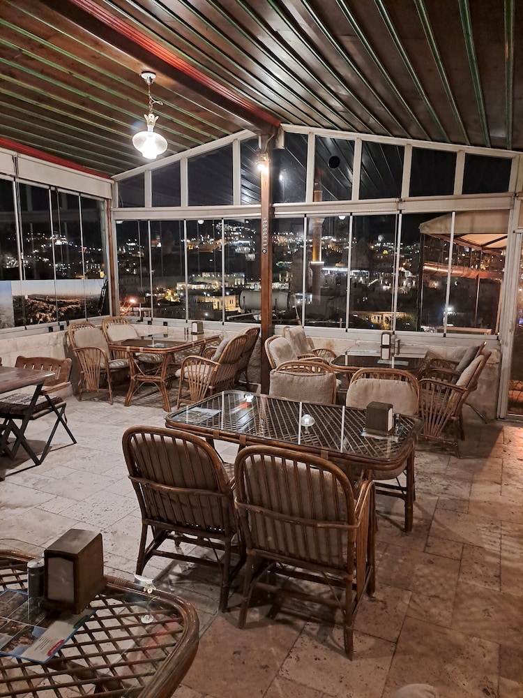 View Cave Hotel 37/50