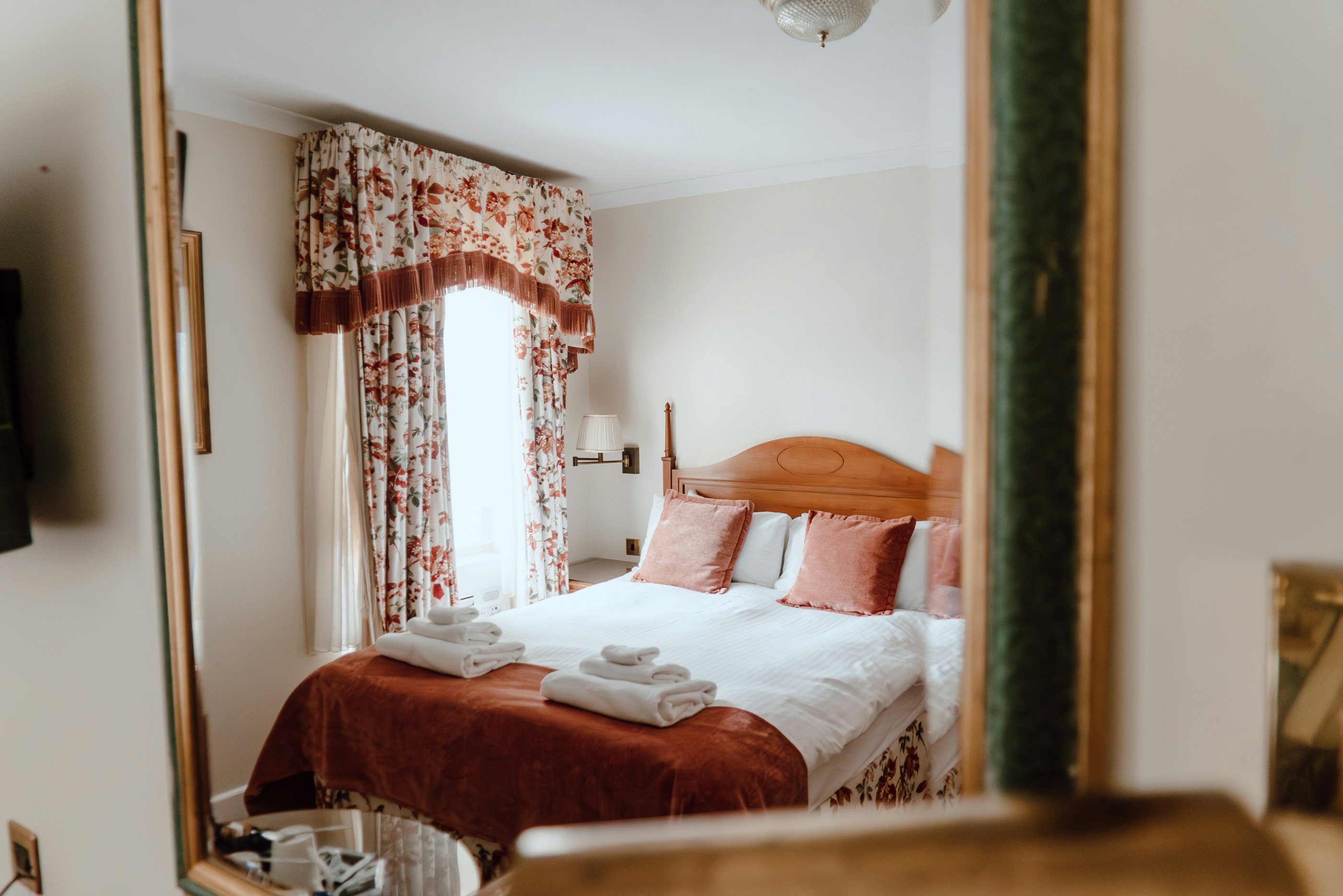 Royal Hotel Stornoway 33/64