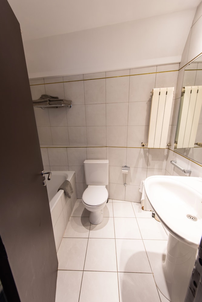 Hotel Residence Le Quinze 78/80
