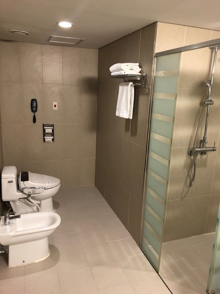 Hotel Inter Burgo Wonju 11/23