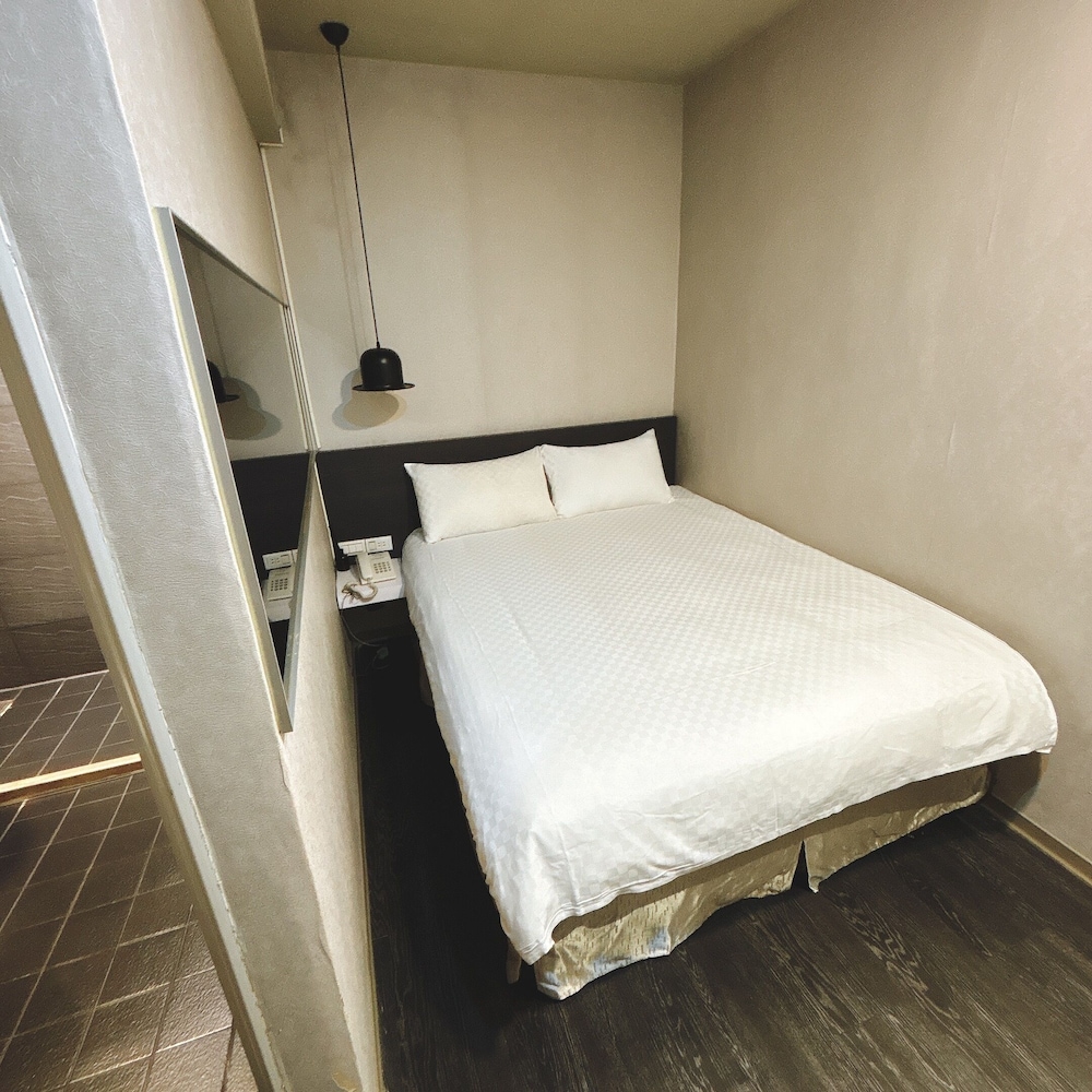 Main Inn 18/46