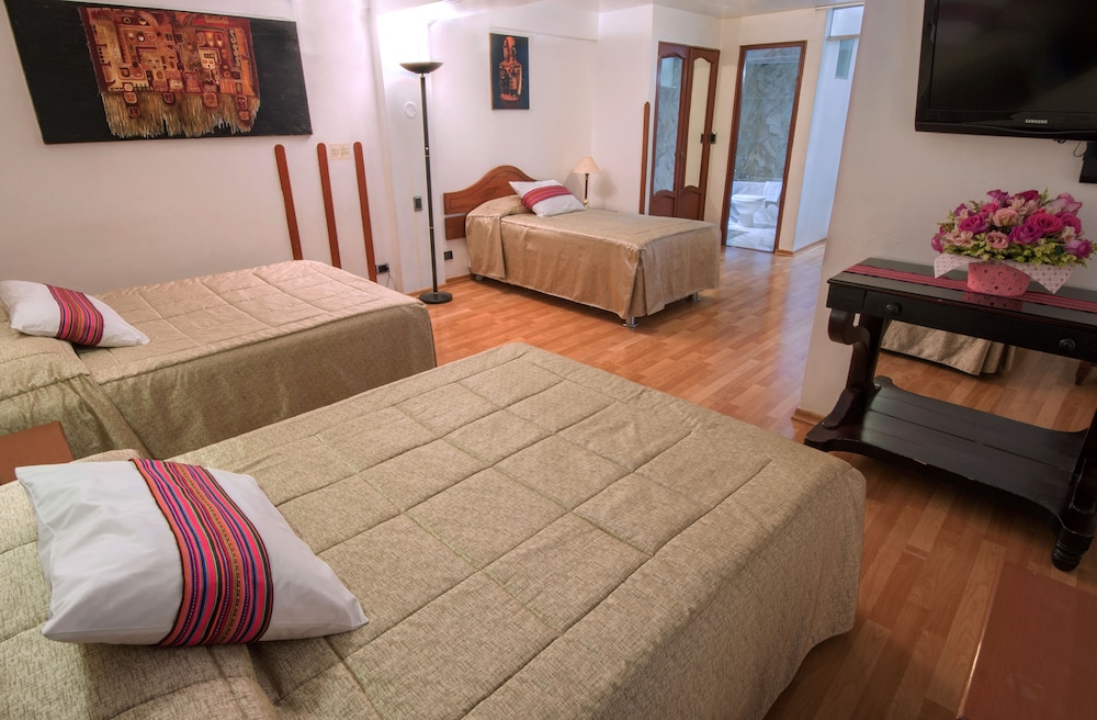 Ruinas Hotel 17/36