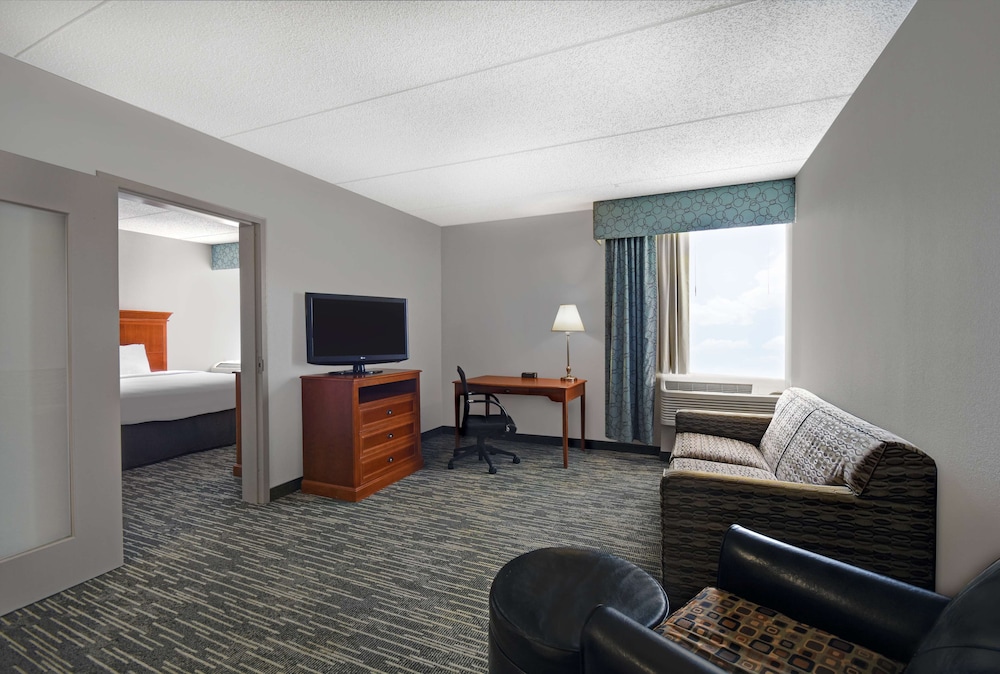 Spark by Hilton Rochester University Area 28/36