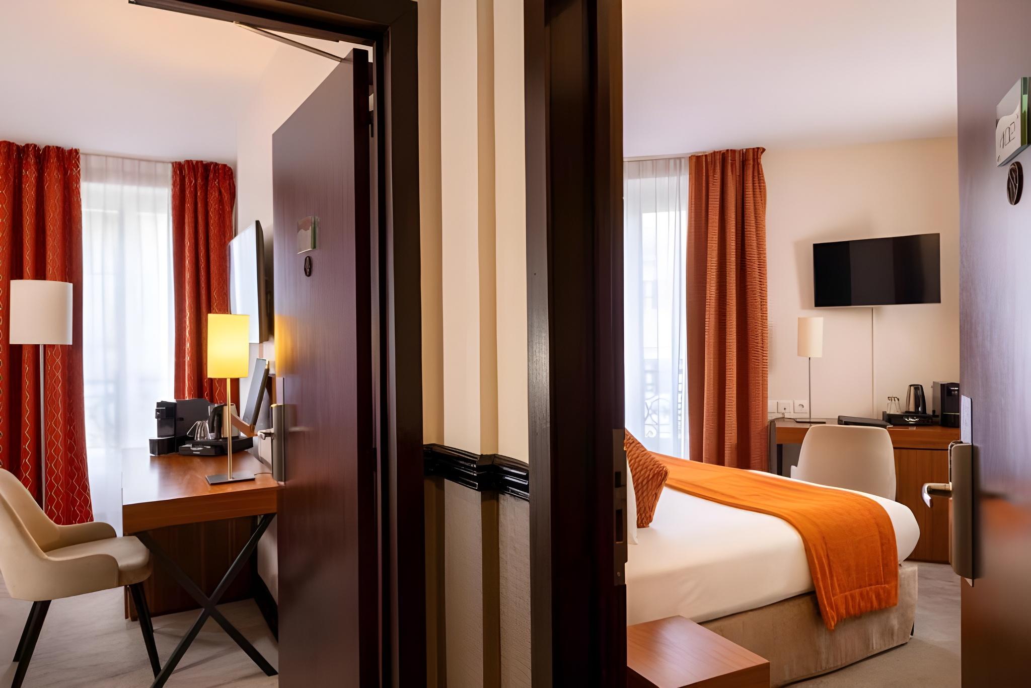 Connecting, Family, Single Bed