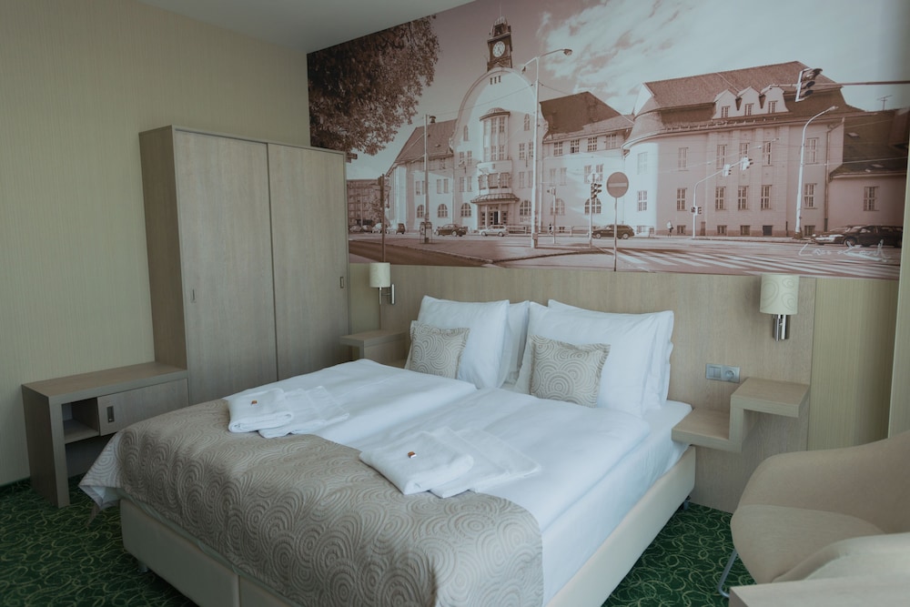KOSICE HOTEL 15/47