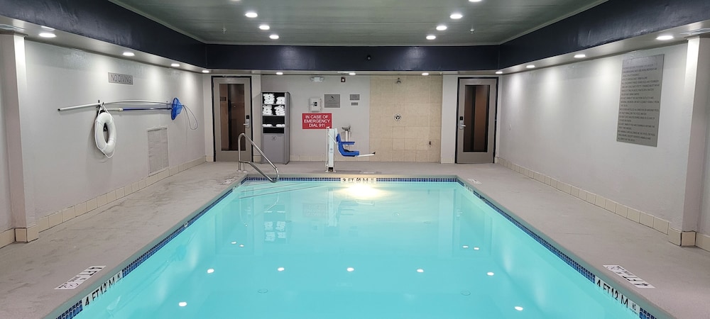 Country Inn and Suites by Radisson Canton, GA 13/21