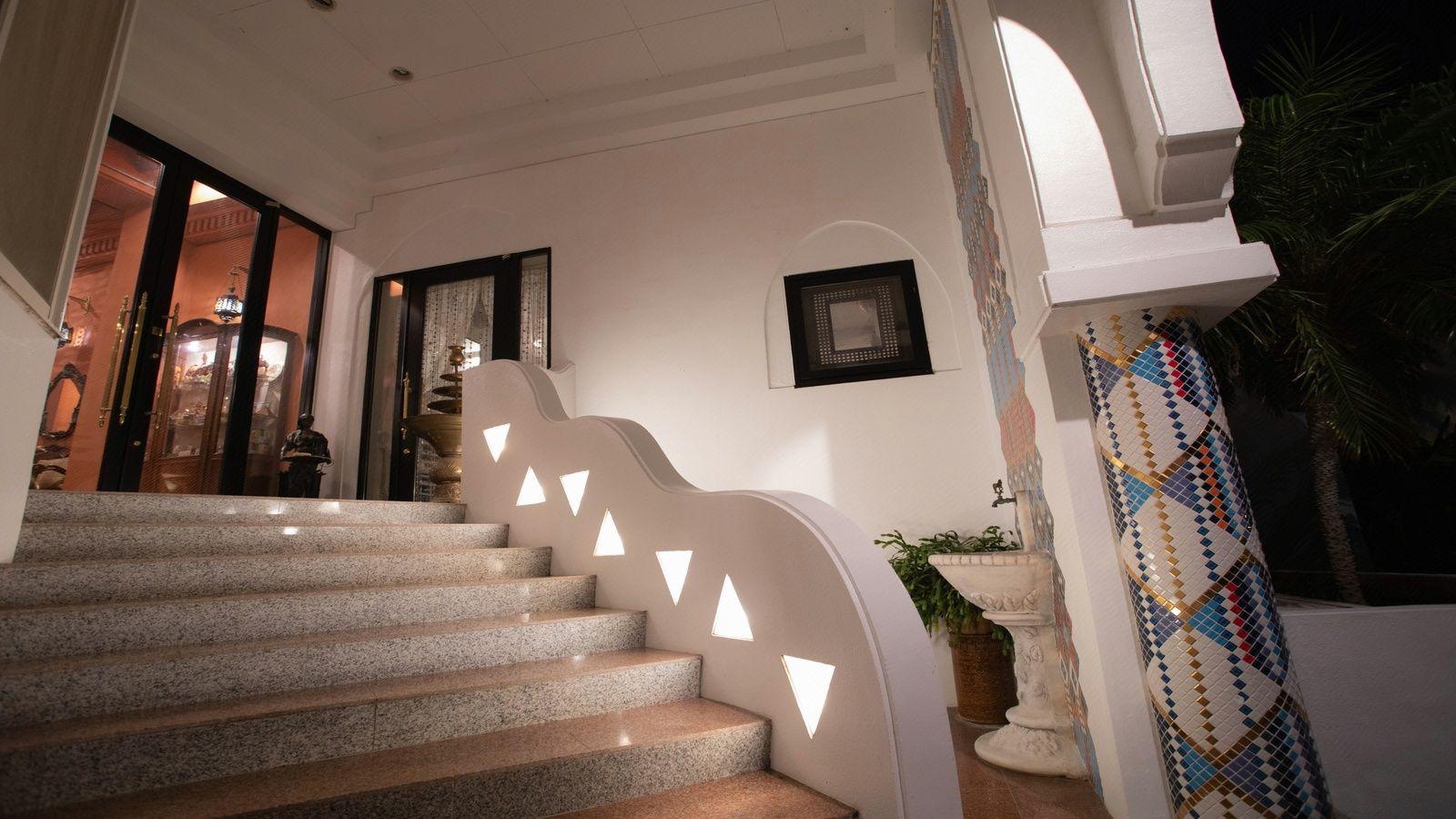 Arabianart Hotel & Gallery 36/48