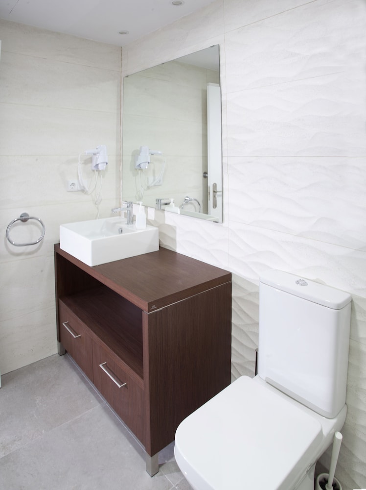Color Suites Alicante 48/49