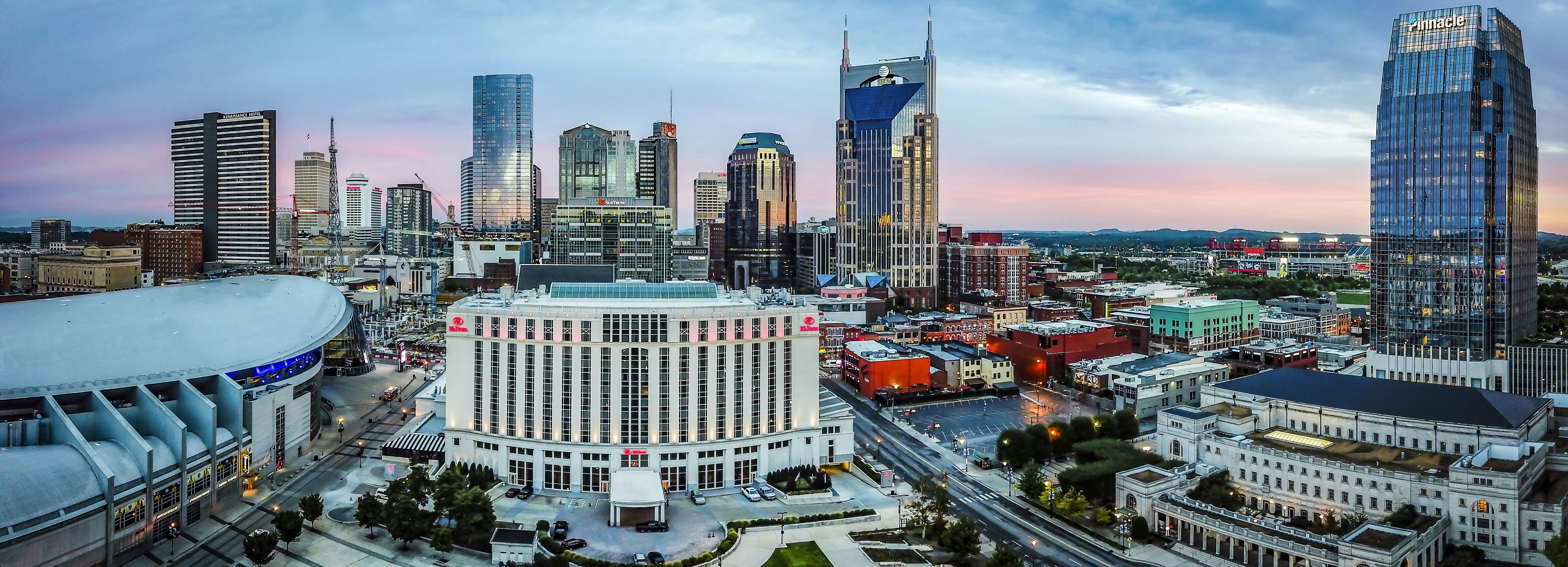 HILTON NASHVILLE-DOWNTOWN 78/78