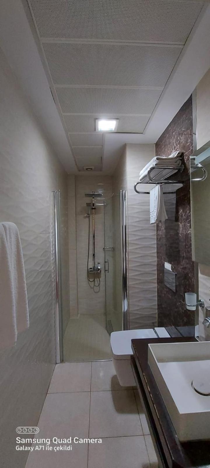Grand Hotel Van 37/42