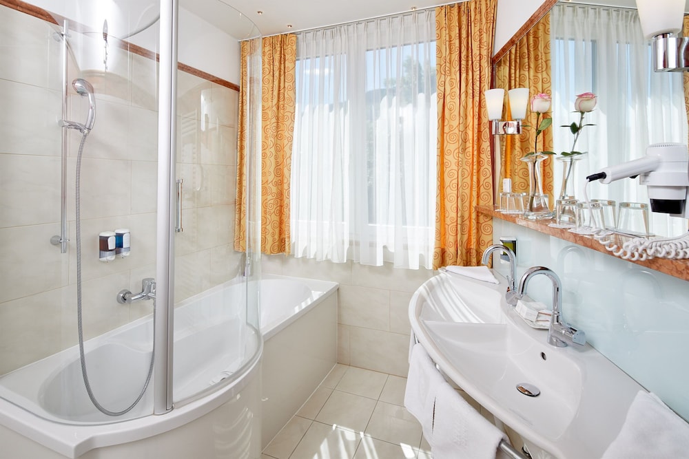 Thermenhotel Ronacher Superior 48/50