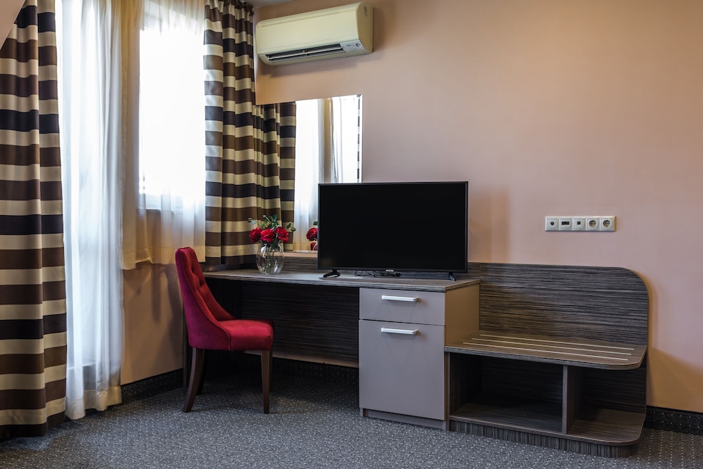 Plaza Hotel Plovdiv 55/68