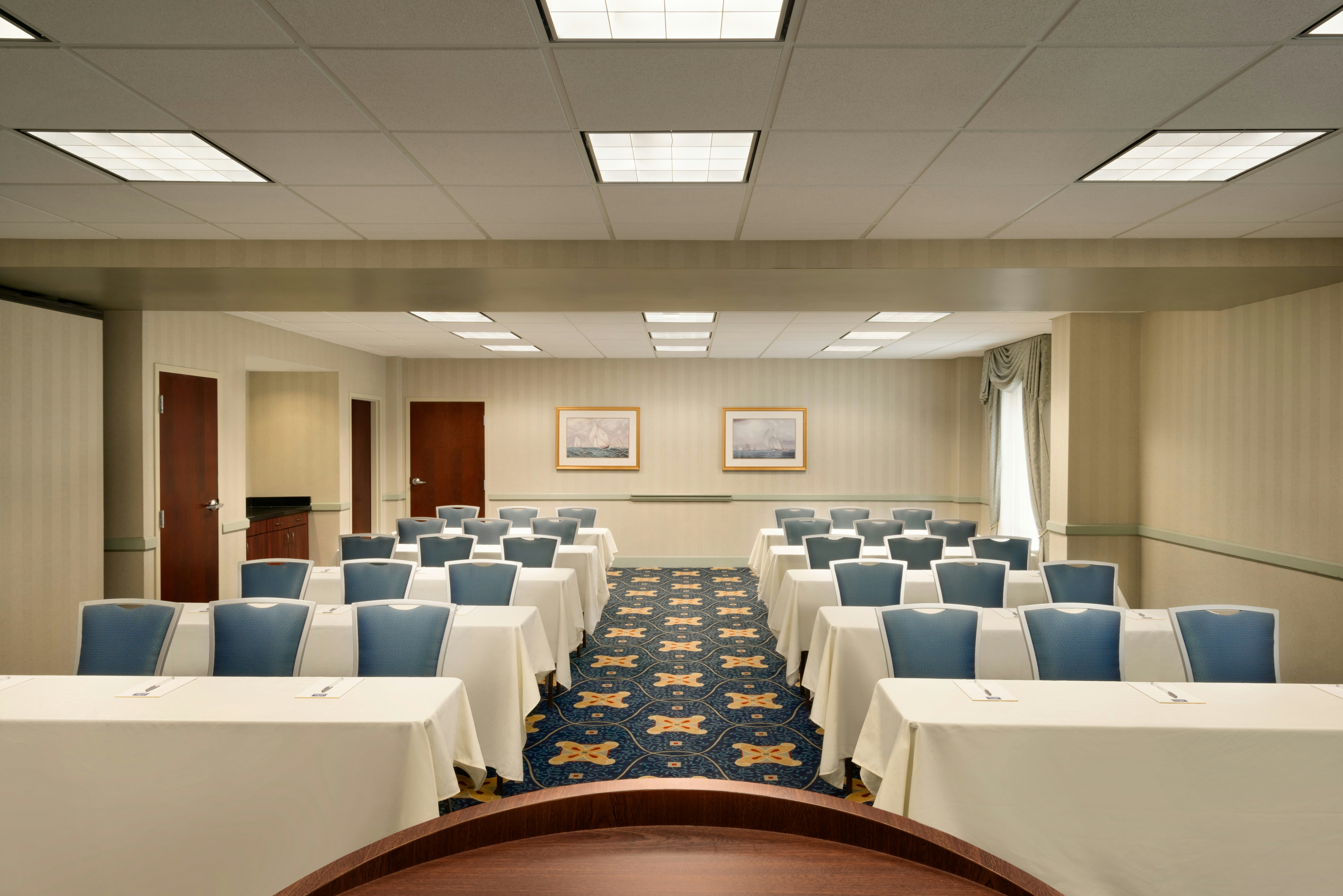 Hampton Inn Suites By Hilton Newport Middletown 21/27