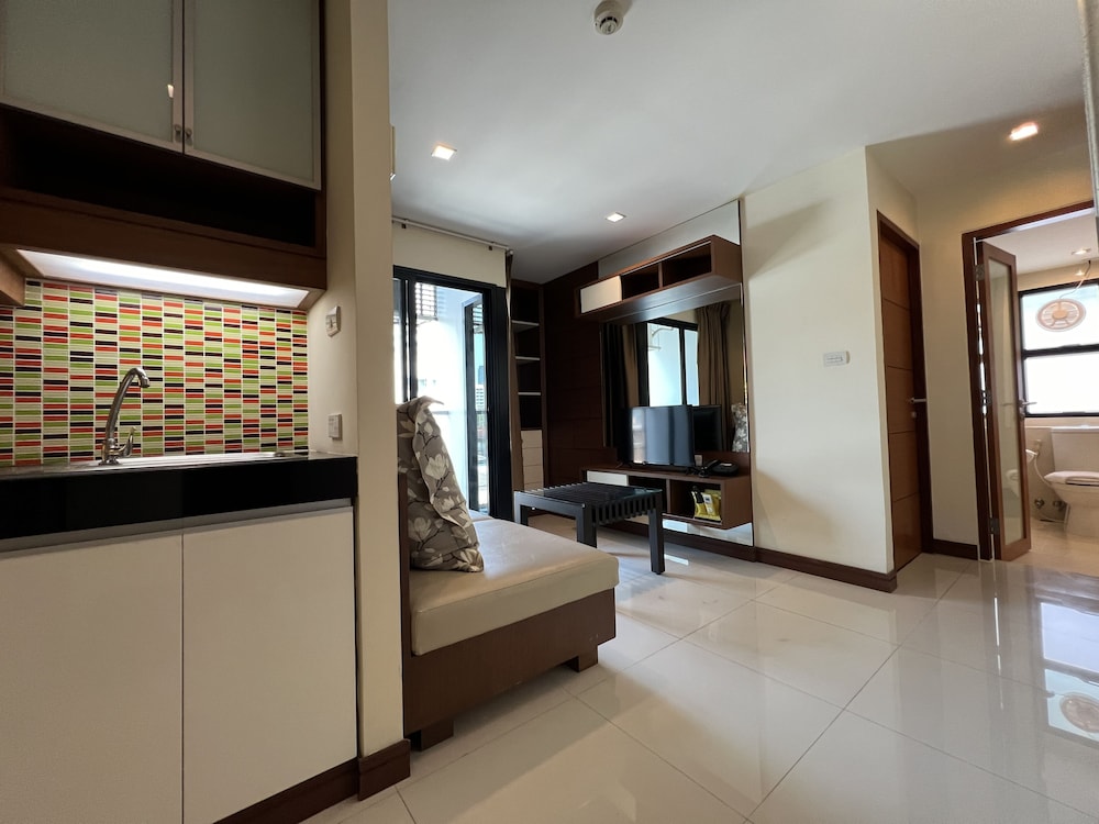 Silom Forest Exclusive Residence 7/65