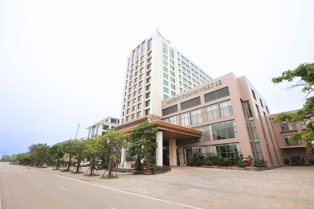 Muong Thanh Luxury Nhat Le Hotel 55/62