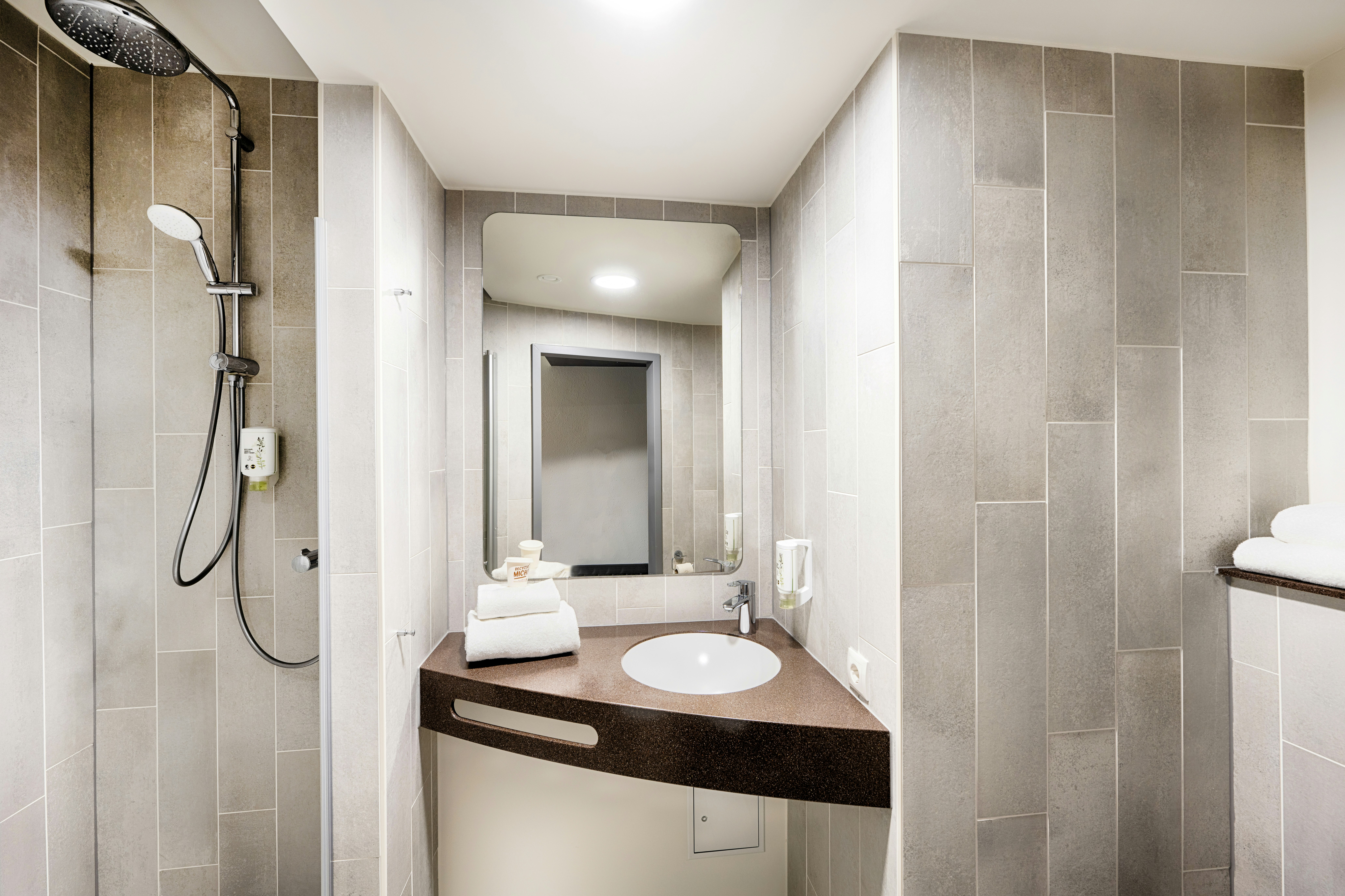 B&B HOTEL Salzburg-Nord 28/30