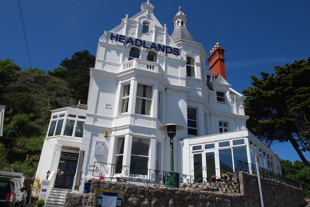 Headlands Hotel 1/33