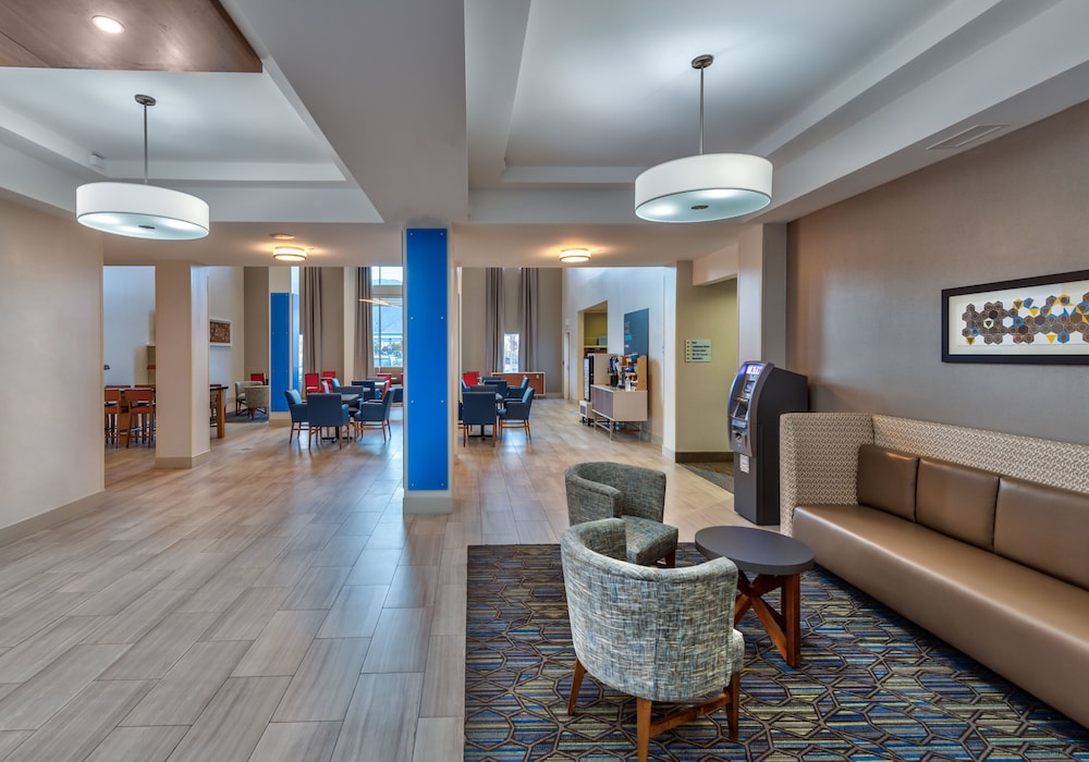 Holiday Inn Express Hotel & Suites Minden 26/42
