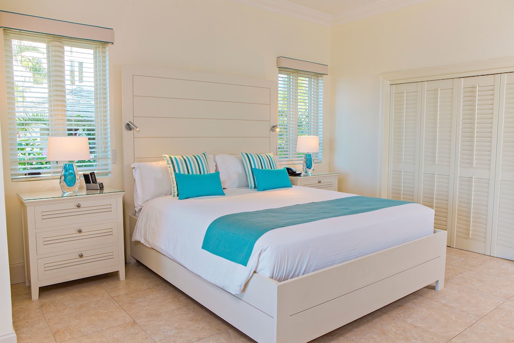 Blue Waters Resort And Spa 15/41