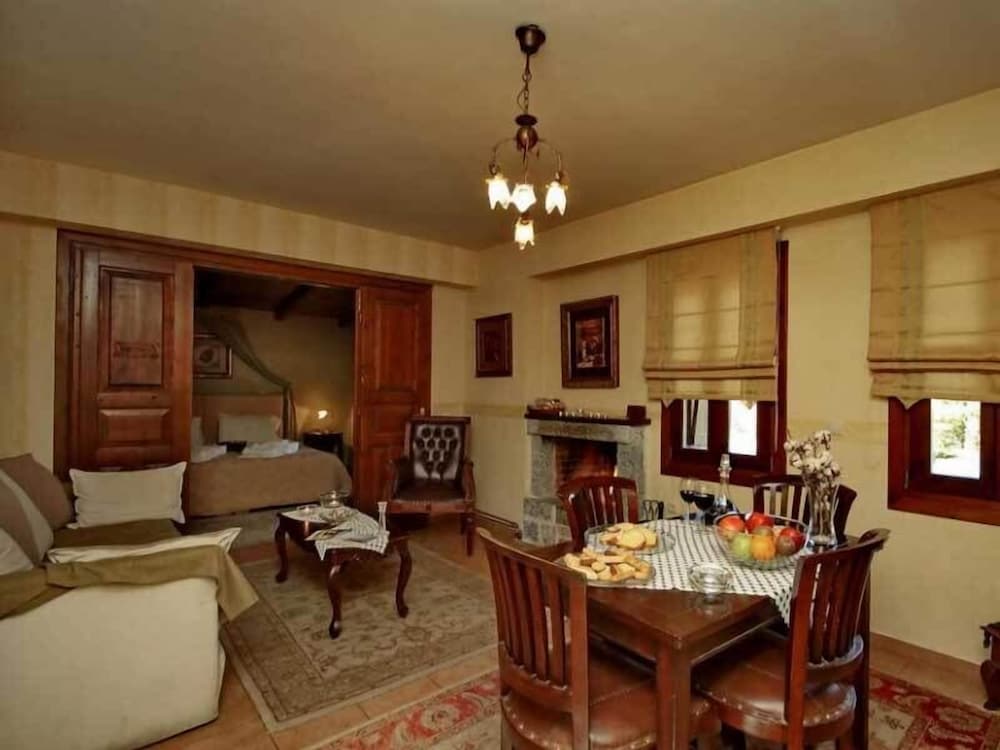 Menalia Villas Suites 35/59