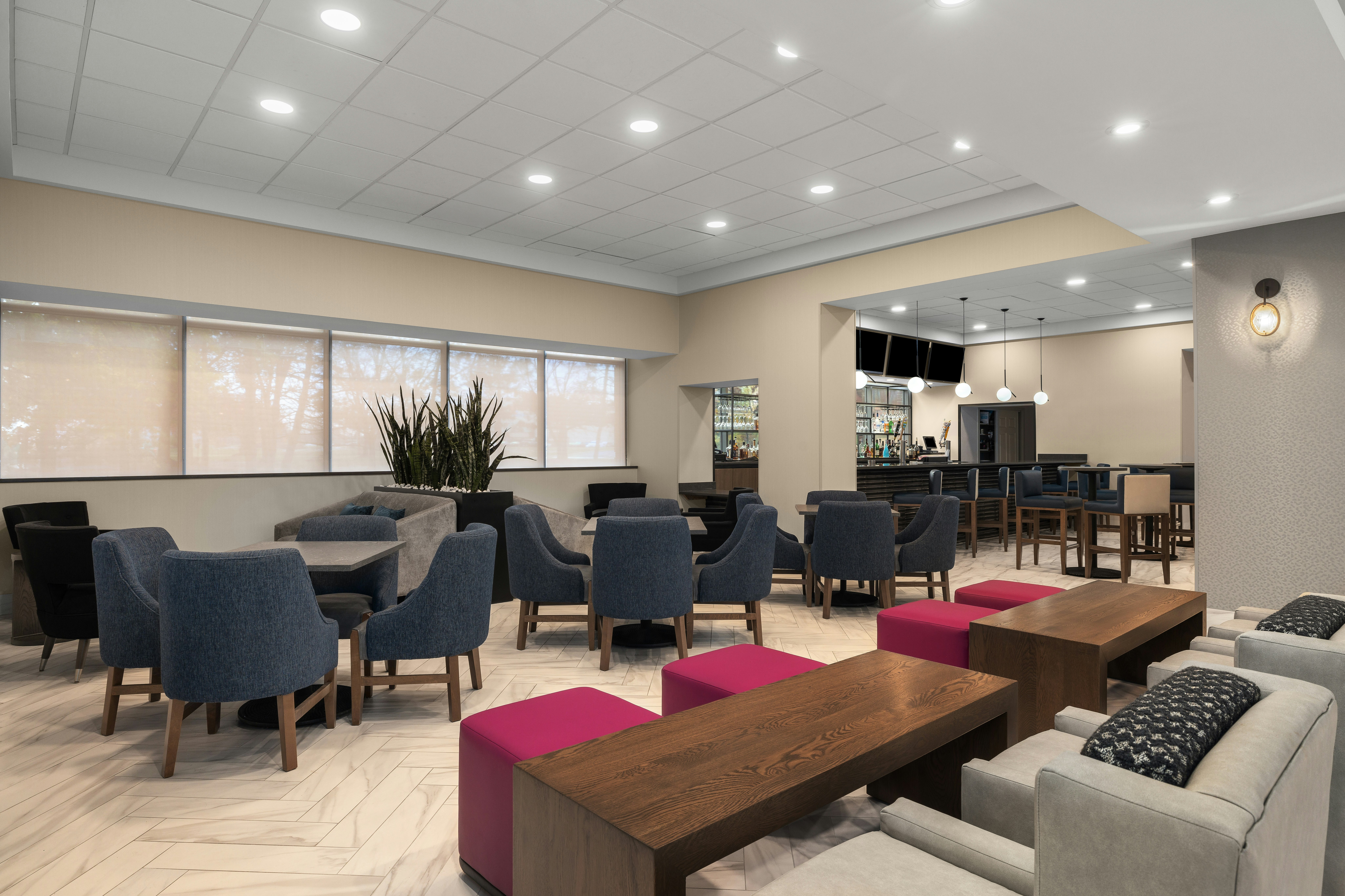 Hampton Inn and Suites Downers Grove Chicago 25/41