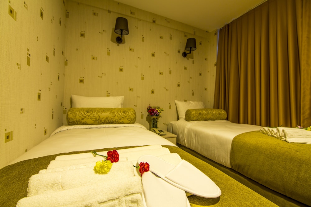 Kuzen Otel - Adults Only 15/50
