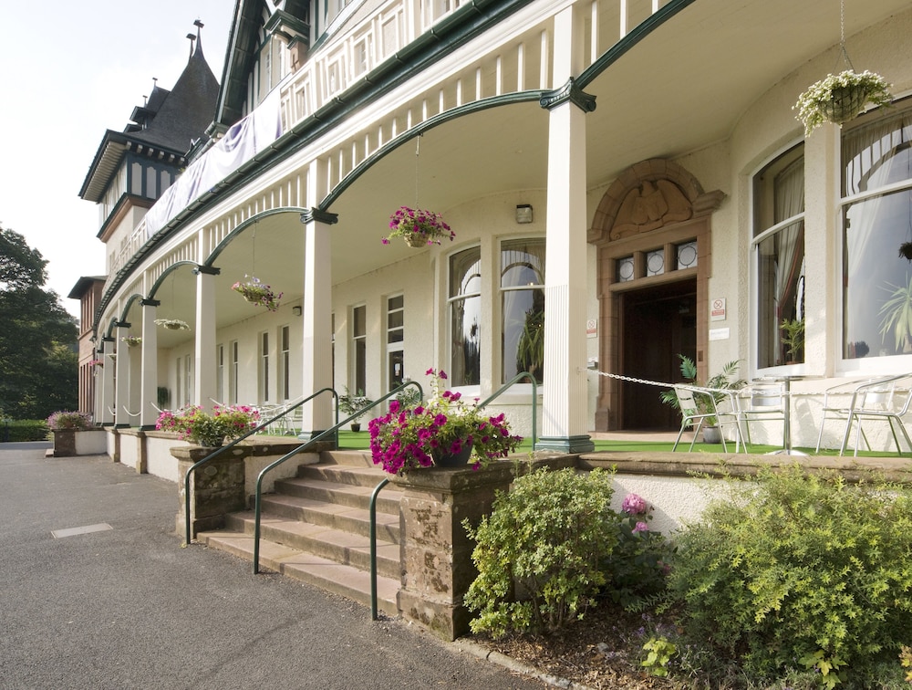 Highland Hotel 3/50