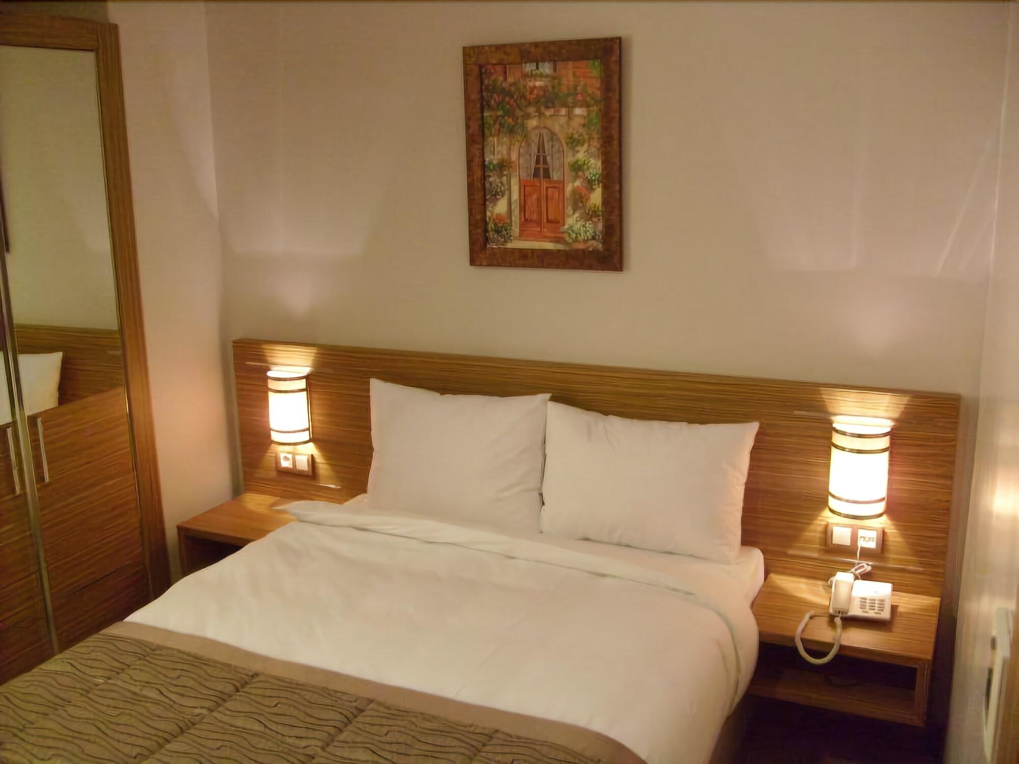 Hotel Almina Park 5/39