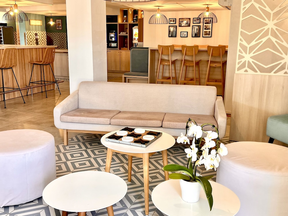 Hotel the Originals Narbonne Le Puech 41/65