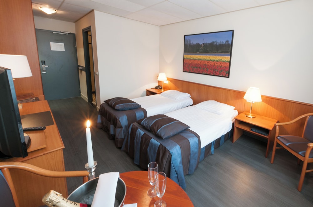BEST WESTERN HOTEL DE RUSTENDE JAGER 10/27