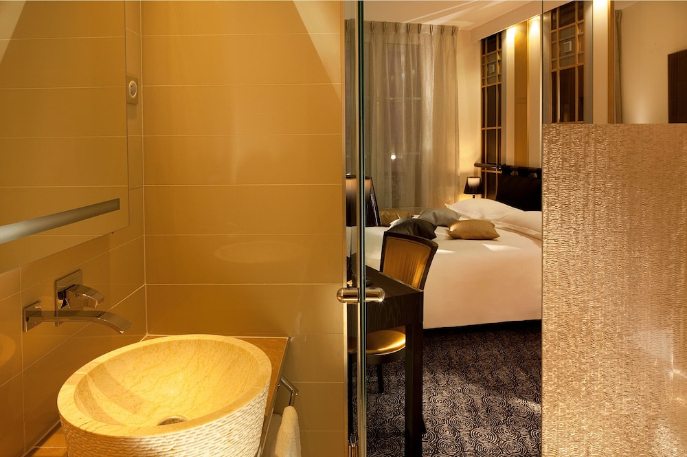 Secret De Paris - Hotel & Spa - Adults Only 66/68