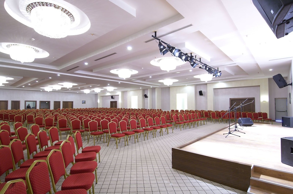 Safran Thermal Resort 43/50