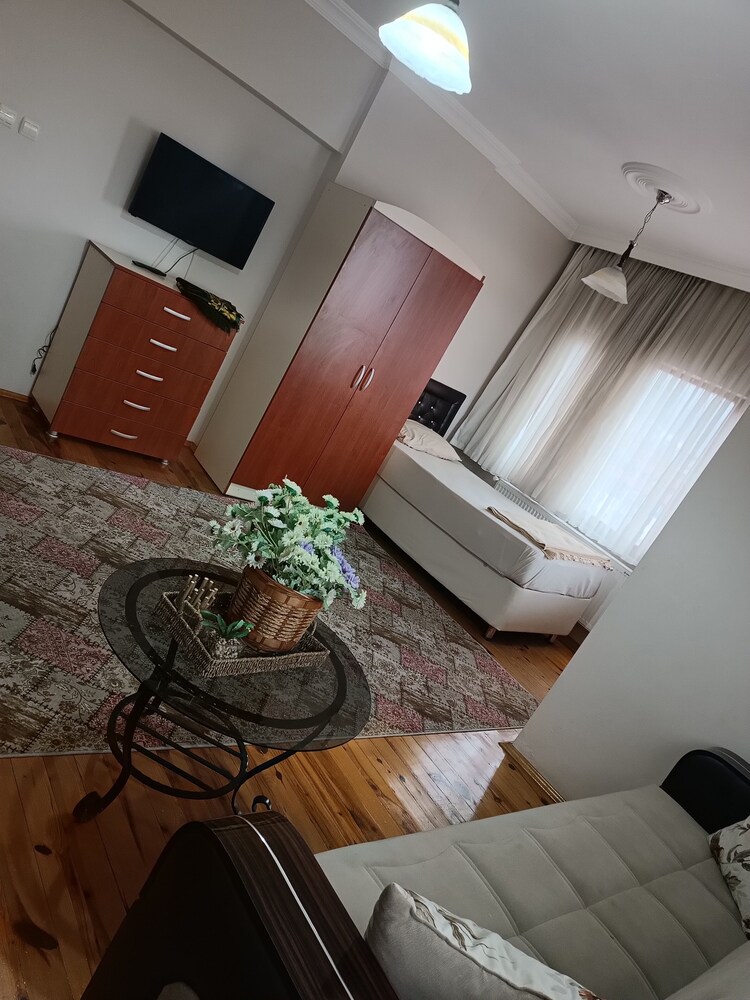 Kule Apart 28/50