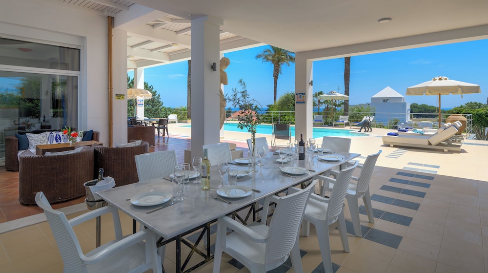 GRANDE DAME VILLA - RHODES 34/50