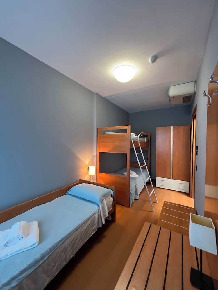 Hotel Alemagna 42/117