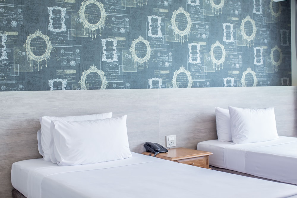 Juntra Resort And Hotel 27/54