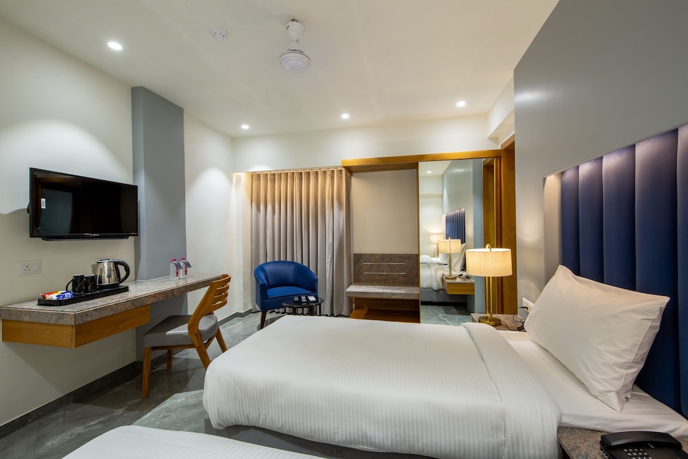 Nalanda Hotel 17/63